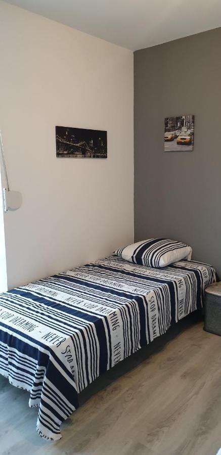 Petite Maison En Pierre Au Coeur Du Perigord Noir Proche De Sarlat Et Rocamadour Holiday home *