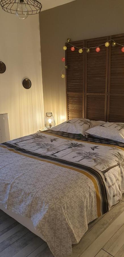 Petite Maison En Pierre Au Coeur Du Perigord Noir Proche De Sarlat Et Rocamadour Holiday home