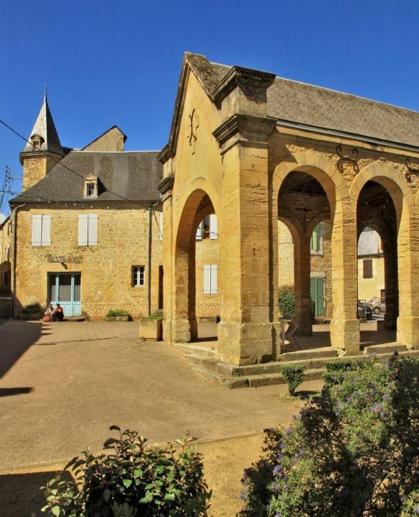 Petite Maison En Pierre Au Coeur Du Perigord Noir Proche De Sarlat Et Rocamadour * Salignac Eyvigues