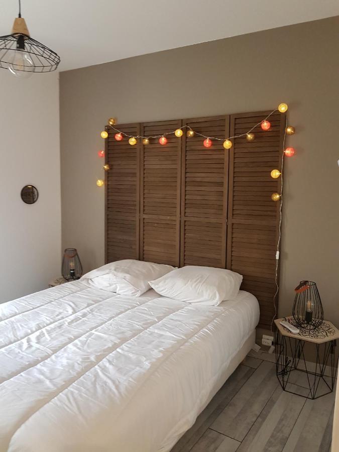 Petite Maison En Pierre Au Coeur Du Perigord Noir Proche De Sarlat Et Rocamadour Holiday home Salignac Eyvigues